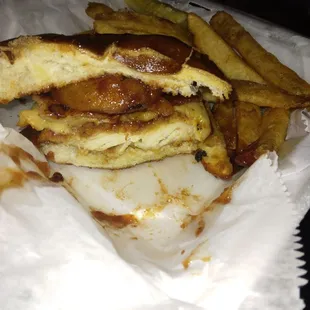 BBQ chicken sandwich comes with Jumbo onion rings