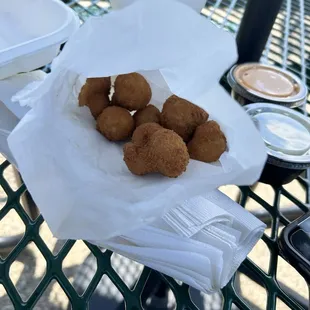 Mushrooms with dipping sauce