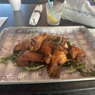 bbq chicken, fried chicken, bbq wings, chicken wings, chicken wings and fried chicken, chicken, fried chicken wings, poultry, food