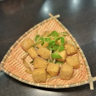 5. Crispy Garlic Tofu ($6.95)