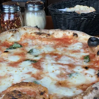 Margherita Pizza Lunch