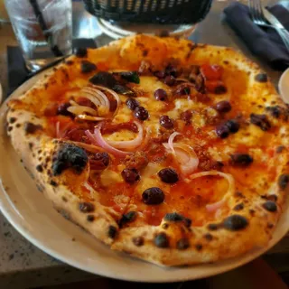 Salsiccia Pizza Lunch