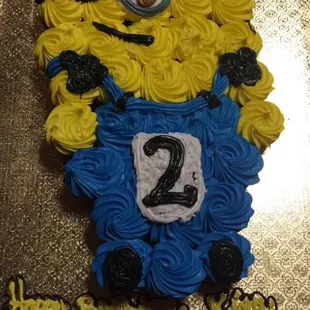 Loved the minion cake we ordered for my nephew's bday!