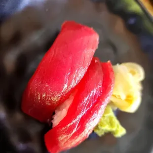 Maguro Nigiri