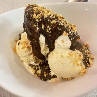 dessert, food