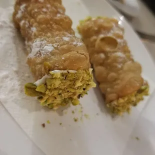 Cannolis