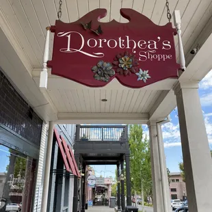 Cute entrance to Dorothea's cute shop