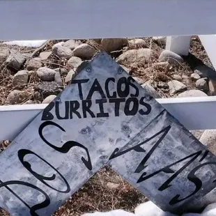 Dos AA's Now Opened!