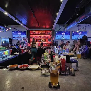 Watch UFC pay per view (ppv) events here. No cover charge!