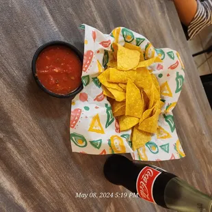 Chip and salsa