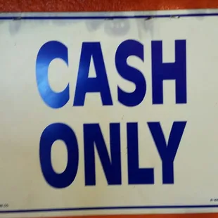 a cash only sign