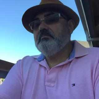 Ismael M.