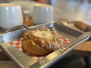 Round Bird Coffee