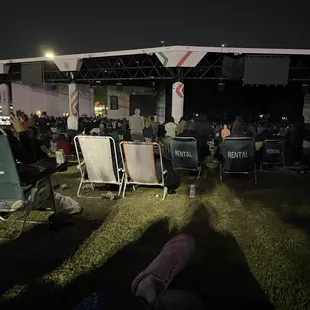 Type of chair you can bring, lawn seats.