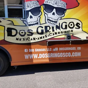 Food truck parked at the fed center!