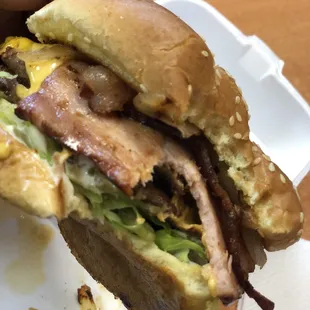 Ultimate Burger