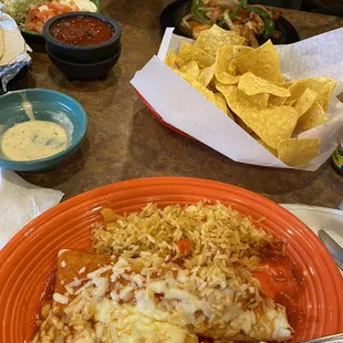 Lunch #9 and accommodation shrimp