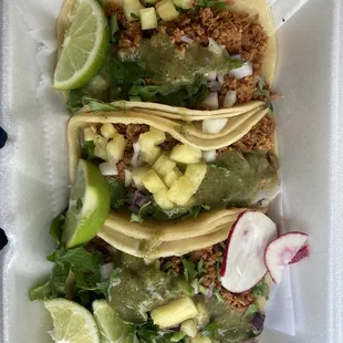 Al pastor tacos