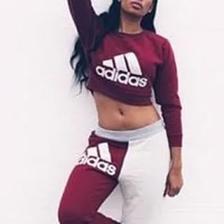 Ashleey L.