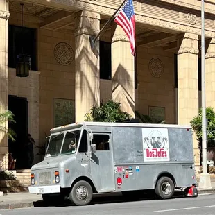 In front of A&amp;B Building in Downtown. Most Thursdays for Lunch.