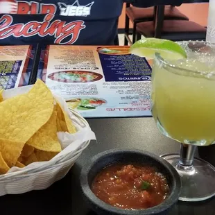 Starting with chips, salsa, margarita for me and horchata for him.