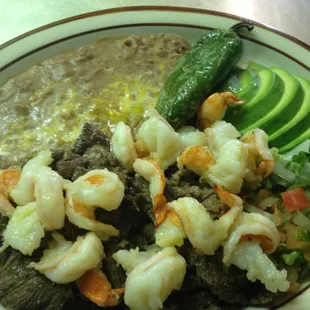 Steak (carne azada) &amp; shrimp combo