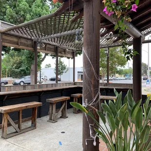 Cute front patio area