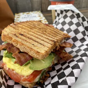 Gluten free breakfast sandwich with bacon