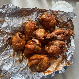 chicken wings and fried chicken, fried chicken, bbq chicken, poultry, bbq wings, chicken wings, chicken, fried chicken wings, food