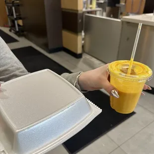 Mango lassi