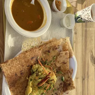 Onion rava masala dosa