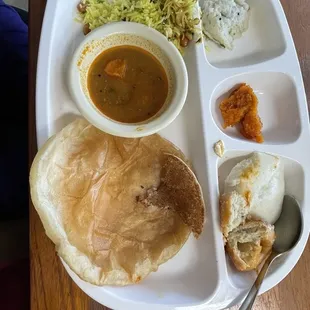 Poori Aaloo Idli 1 Idly 1 Vada