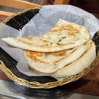 Garlic Nan