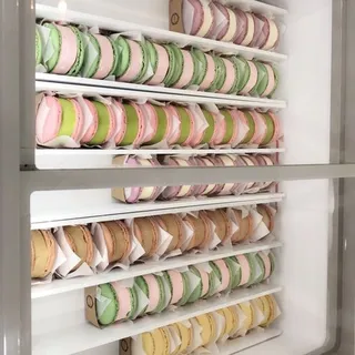 Macaron Ice Cream