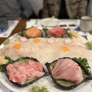 sushi, sushi and sashimi, sashimi, food