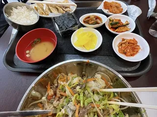 Ohmani Bap & Joong Guk Jib