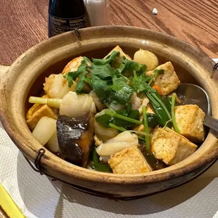 Seafood &amp; Tofu hot pot