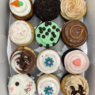 Mini Cupcakes - $2.65 each