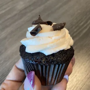 4/15/24 (mon): Mini cupcake - Black Forest