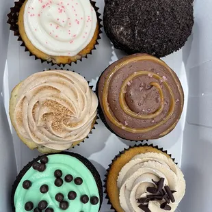 Strawberry Shortcake, Cookies &amp; Cream, Churro, Fleur de Sel, Mint, Tiramisu - $4.85