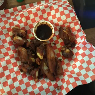 RIB TIPS at the DOT come get your cheap drinks and good food people!!!