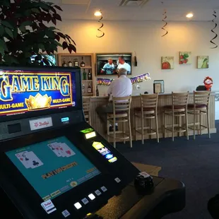 Bar w/TV