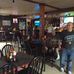 Locals from tuxes to daisy dukes