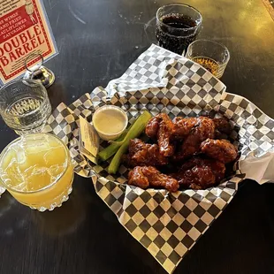 chicken wings and fried chicken, food