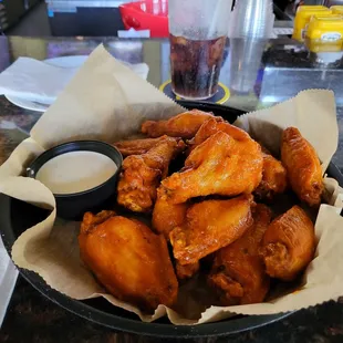 Dozen Creeper wings.