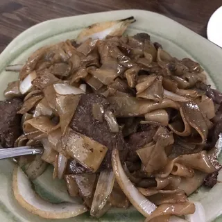 Dry Beef Chow Fun