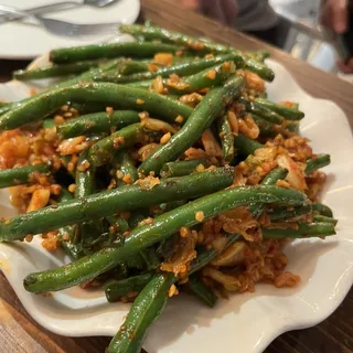 Kimchi Garlicky String Beans