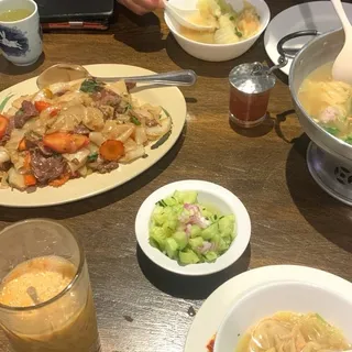 Cucumber Salad (8 oz)