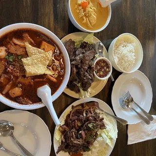 Yellow Curry (item only, no rice included)