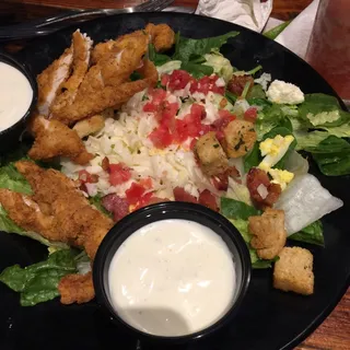 Southern Fried Chicken Tender Salad